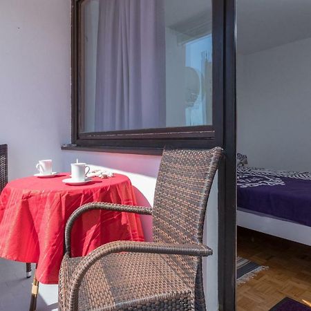 Apartment Maestral พูลา ภายนอก รูปภาพ